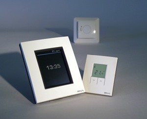 hamam stma termostat , dijital progralanabilir ve dokunmatik bir termostatdr.